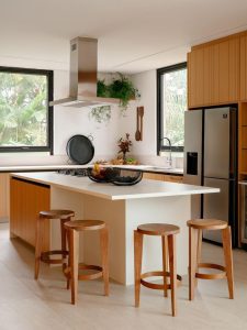 Cách Chọn Bàn Ăn Hợp Xu Hướng & Đẹp Mắt 2025 1 ban-an-hop-xu-huong
