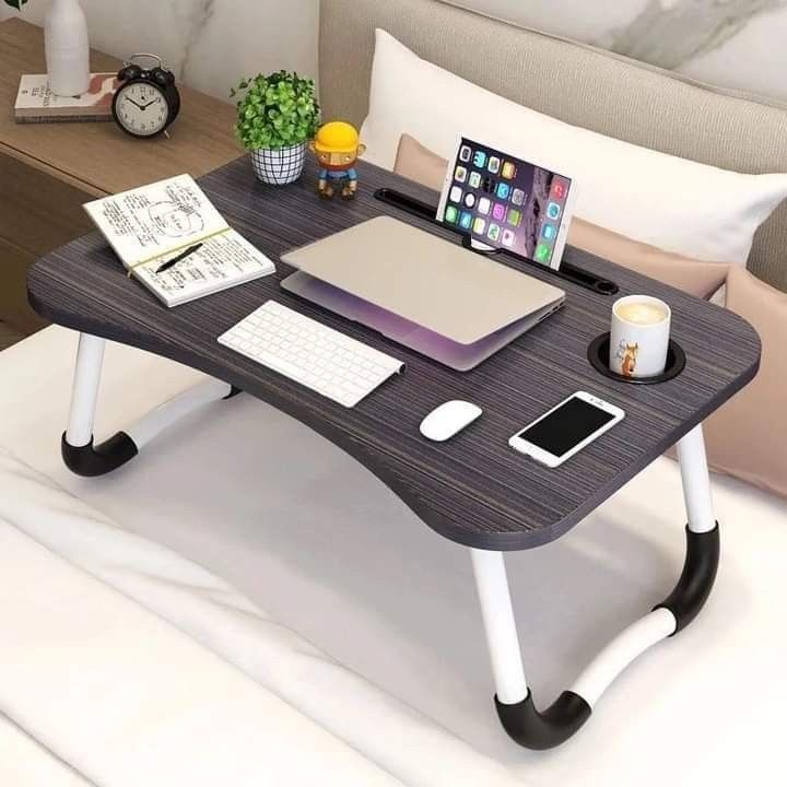 Ban-De-Laptop-Gap-Gon