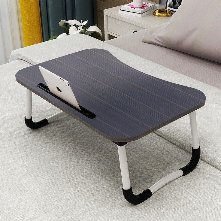 Ban-De-Laptop-Gap-Gon